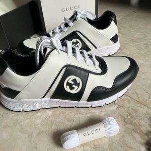 NWT Gucci sneakers size 38 Euro (US size 8 Women)